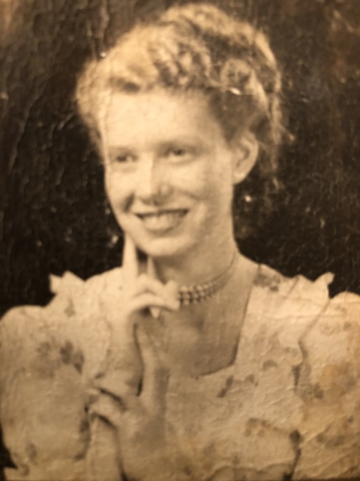 Amelia Pierce Obituary